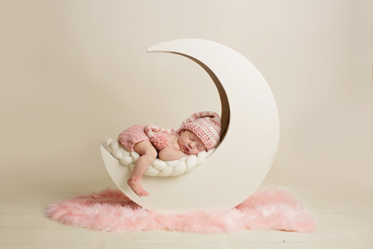 Top 10 Tips for Helping Your Newborn Nap - EarlyReveal