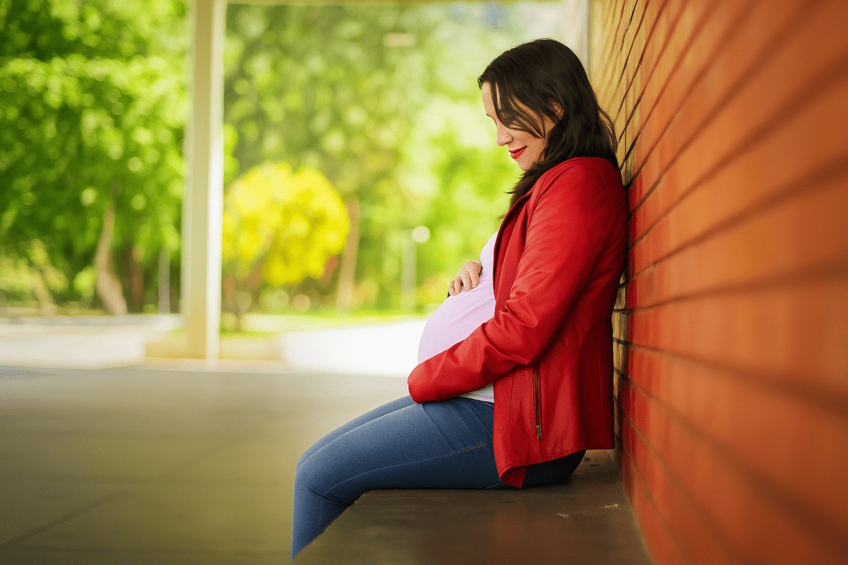 SneakPeek vs EarlyReveal: Early Gender DNA Test Comparison - EarlyReveal